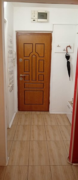 Obor x Teiul Doamnei, str. Masina de Paine, 5 minute metroul Obor.