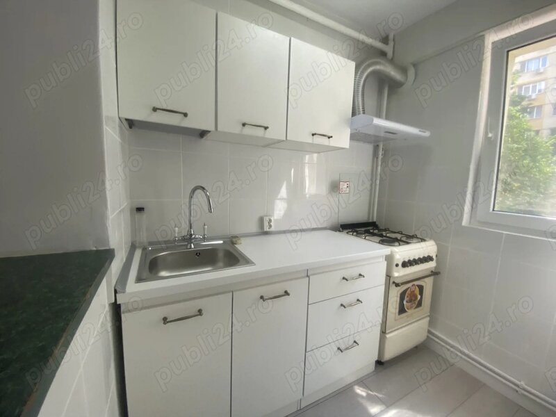 Obor x Teiul Doamnei  str Masina de Paine - 7 minute metroul Obor